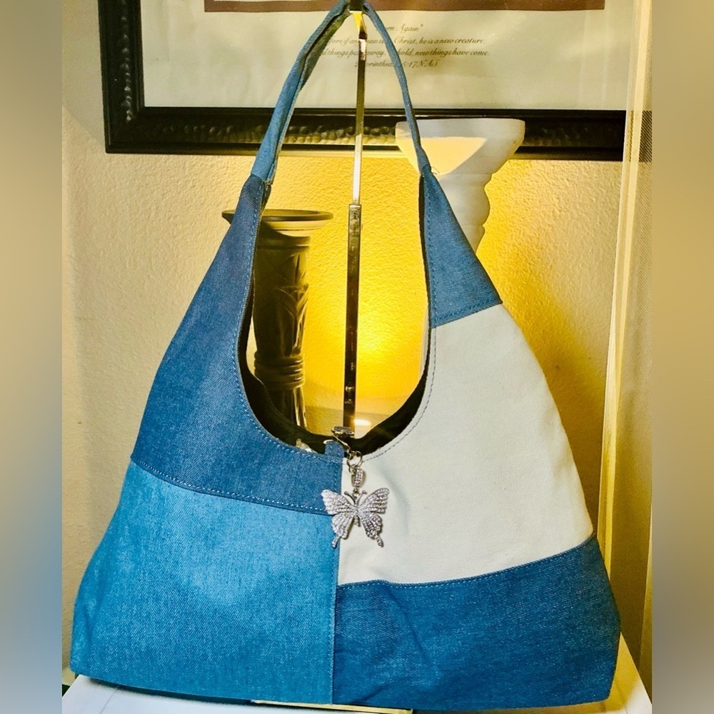 Stylish Blue and Cream HOBO Women's Bag - Picture 5 of 14